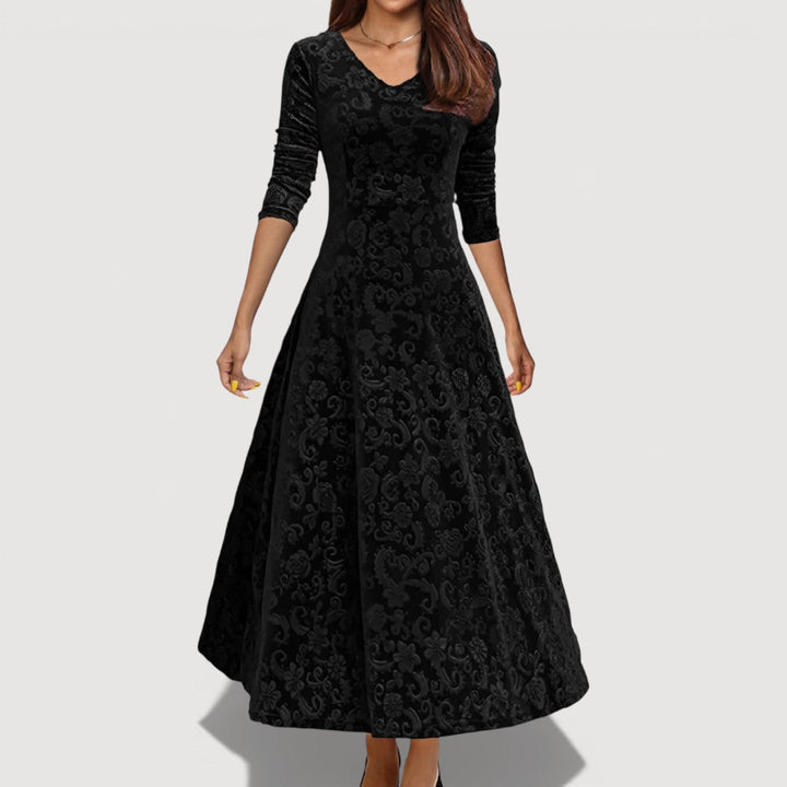 Jillian – Elegancka sukienka z weluru