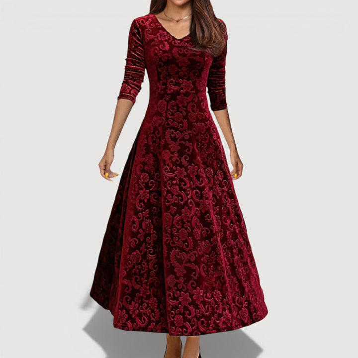 Jillian – Elegancka sukienka z weluru