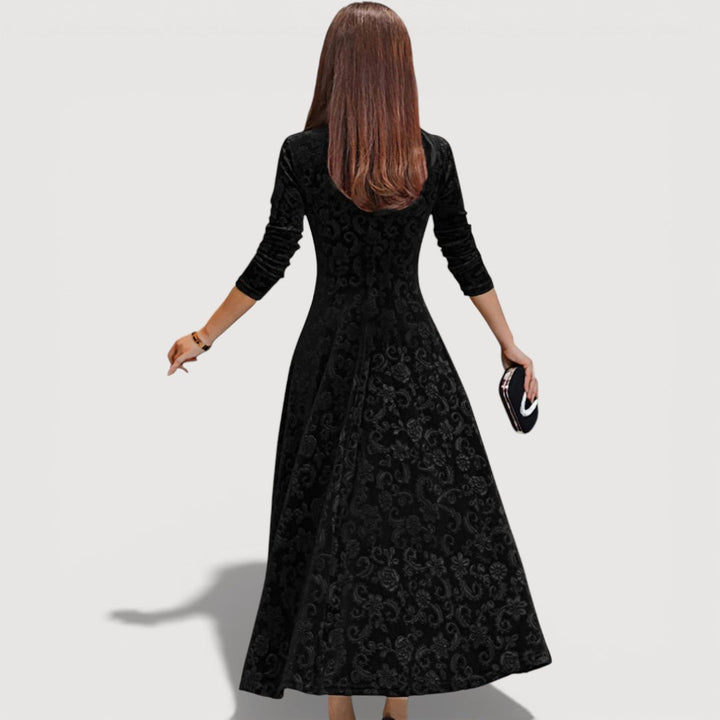 Jillian – Elegancka sukienka z weluru