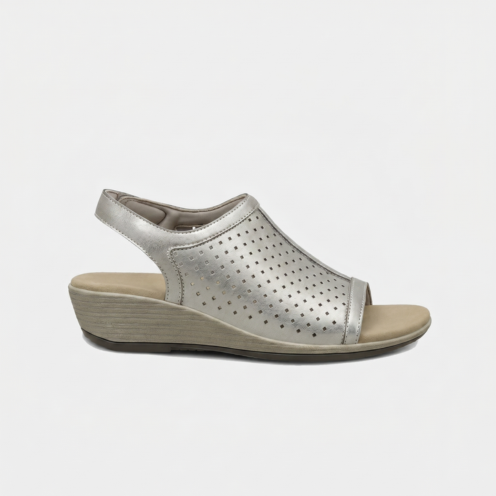 Hazel – Lśniąca elegancja w metalicznym platynie